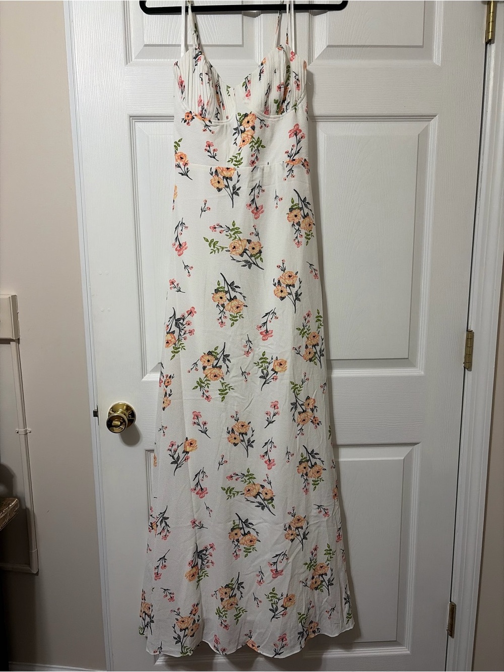 Minuet NWT White Floral Spaghetti-Strap Maxi Dress Size Lg